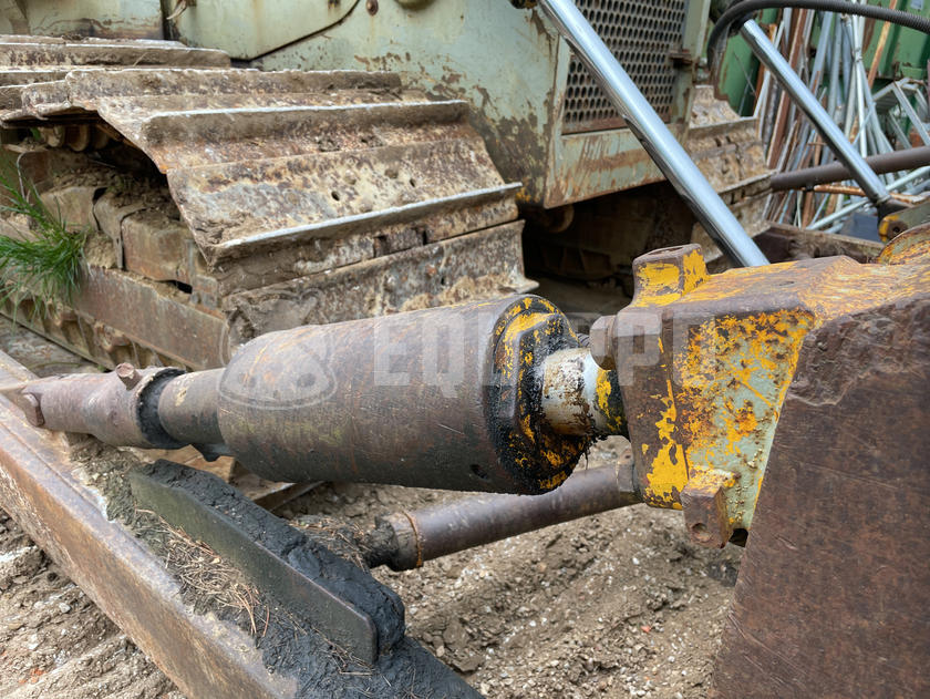 1977 هانومج D 400LC-48221803