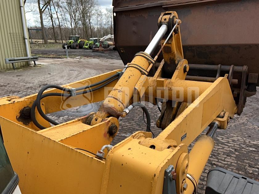 1998 ليبهير L522-44294325