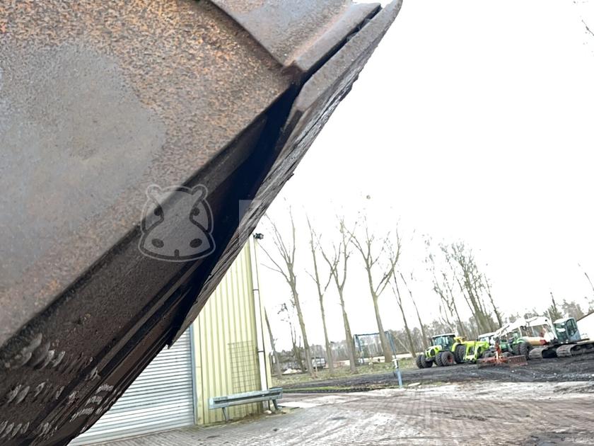 1998 ليبهير L522-44294421