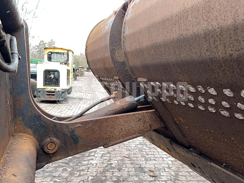 1998 ليبهير L522-44335047