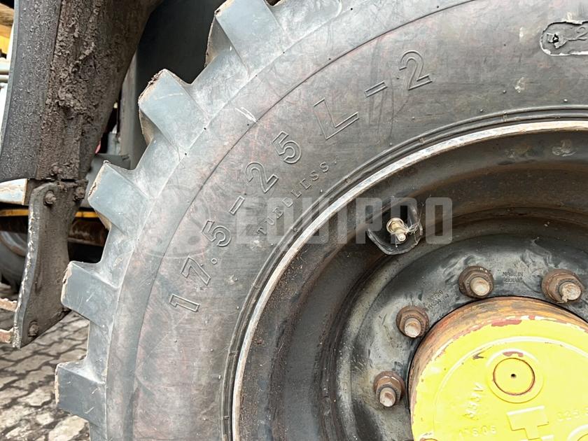 1998 ليبهير L522-44294282