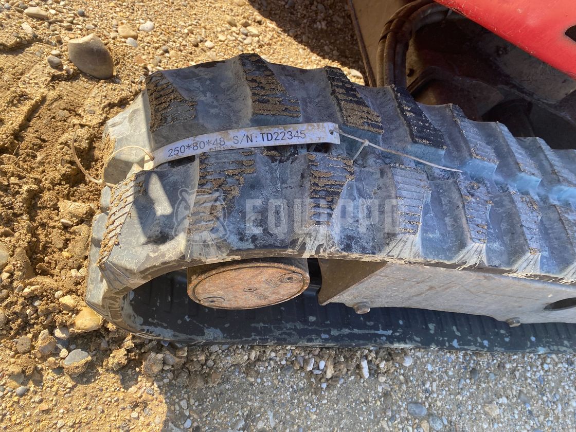 2018 TAKEUCHI TB225-44436985