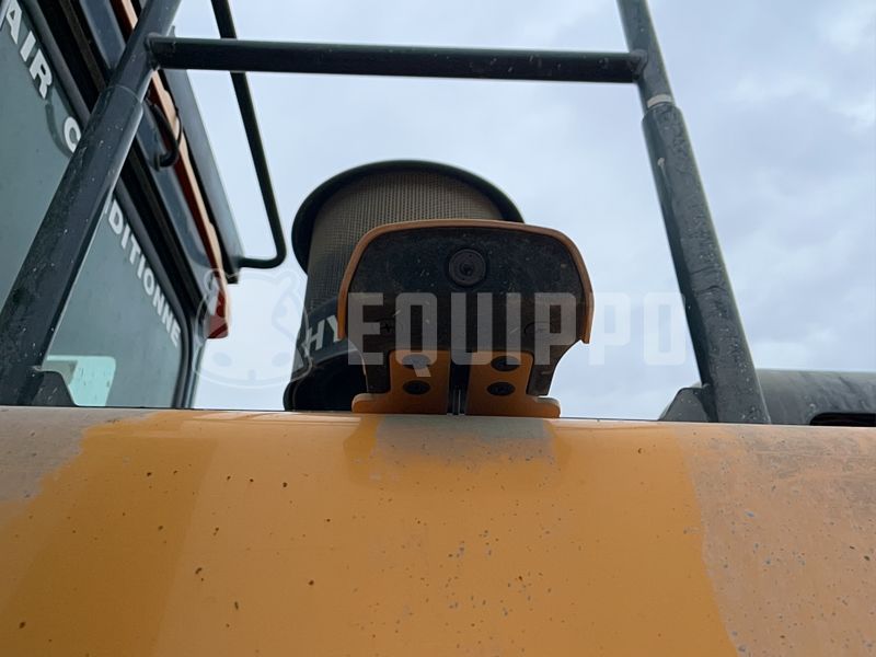 2017 Hyundai HX300-46915272