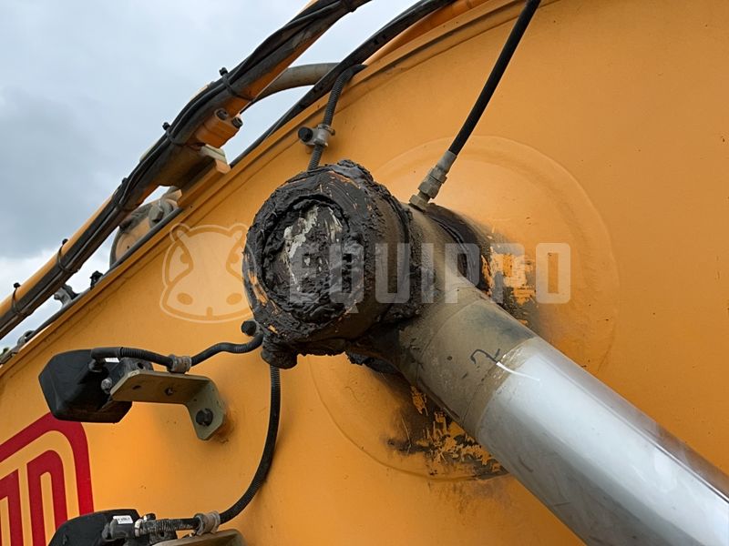 2017 Hyundai HX300-44357332