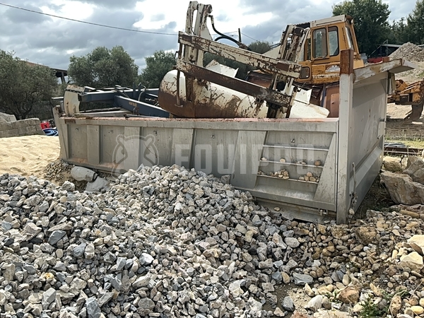 Foto van de MOLCIK Tipper trailer