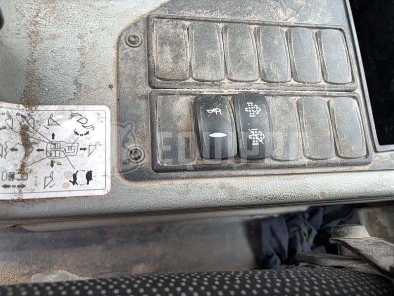 2022 YANMAR V80-46544317