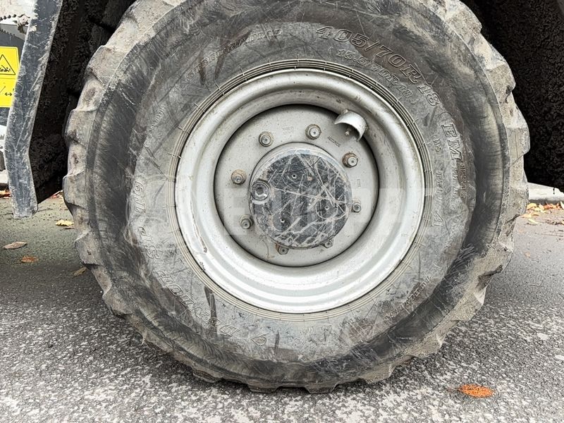 2022 YANMAR V80-45697754