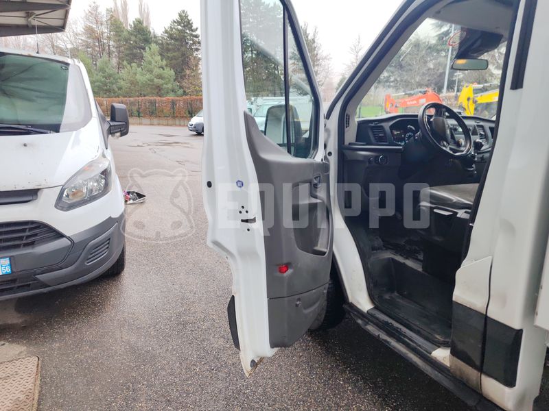 2023 Ford TRANSIT-48315739