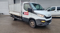 Iveco 35C13  - Right Front - Vehículo Utilitario - Volquete Usada