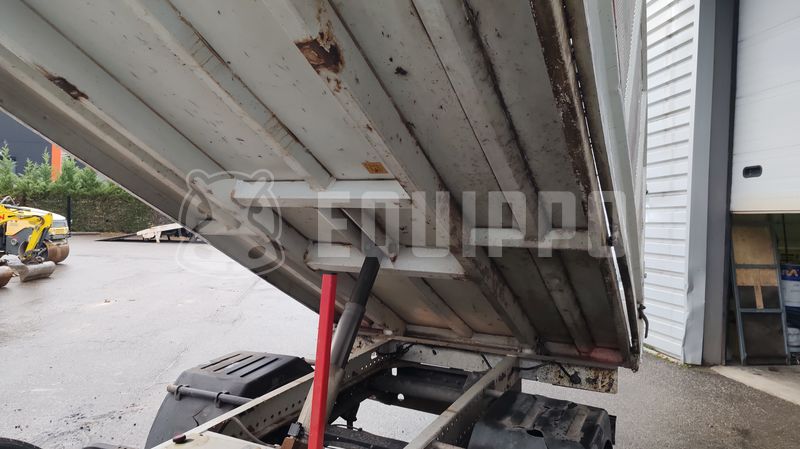 2016 Iveco 35C13-48680215