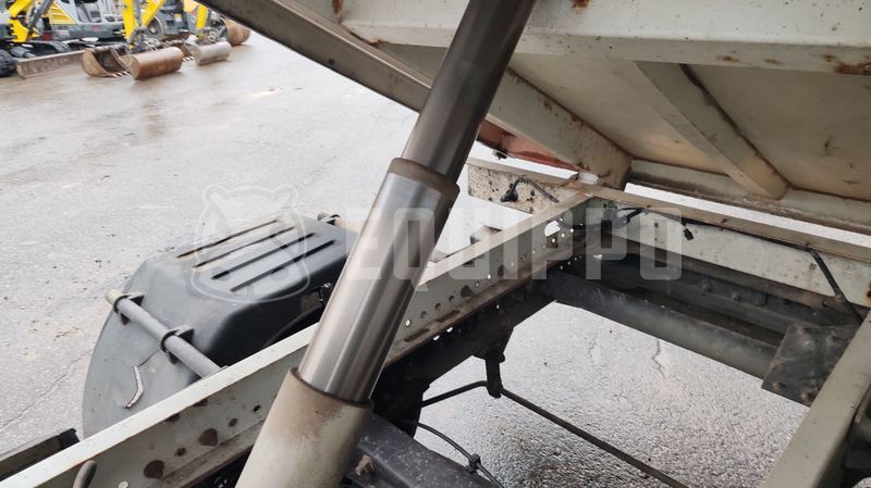 2016 Iveco 35C13-48680216