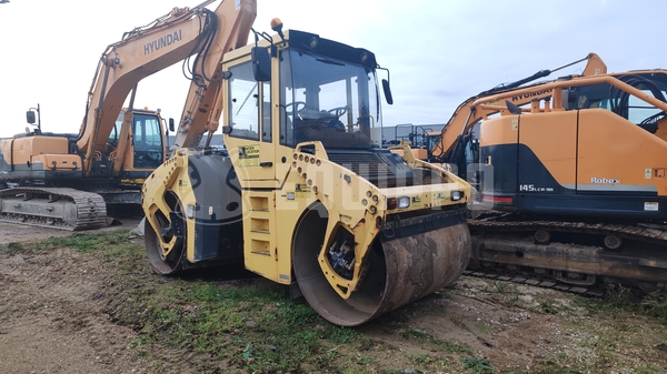 Picture of the Bomag BW 161 AD-4