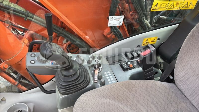 2019 Hitachi ZX145W-6-47368104