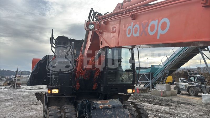 2019 هيتاشى ZX145W-6-47181320