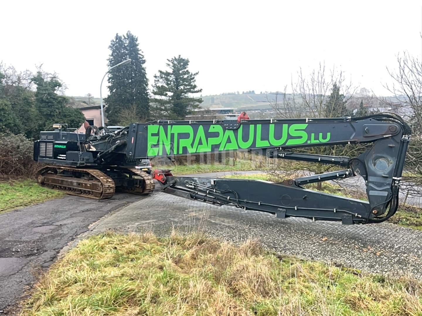 Hitachi ZX470LCH-5B Used Tracked Excavator for Sale | Equippo
