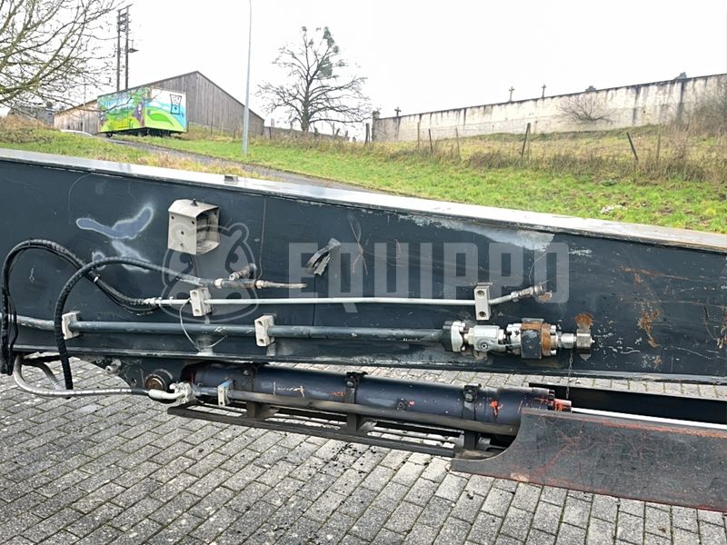 2015 Hitachi ZX470LCH-5B-48541611