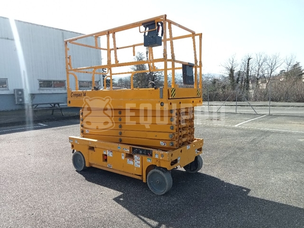 Photo de la Haulotte Compact 14