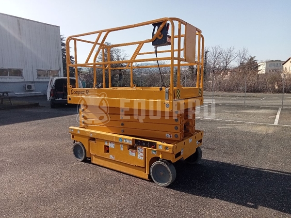 Picture of the Haulotte Compact 12