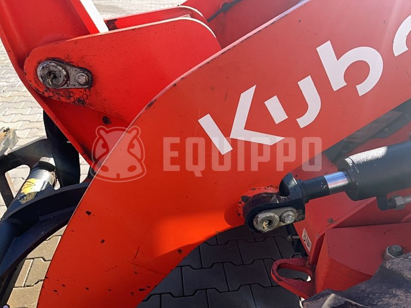 2016 كوبوتا R065-48131637