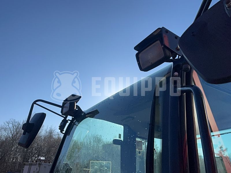 2016 كوبوتا R065-48131641