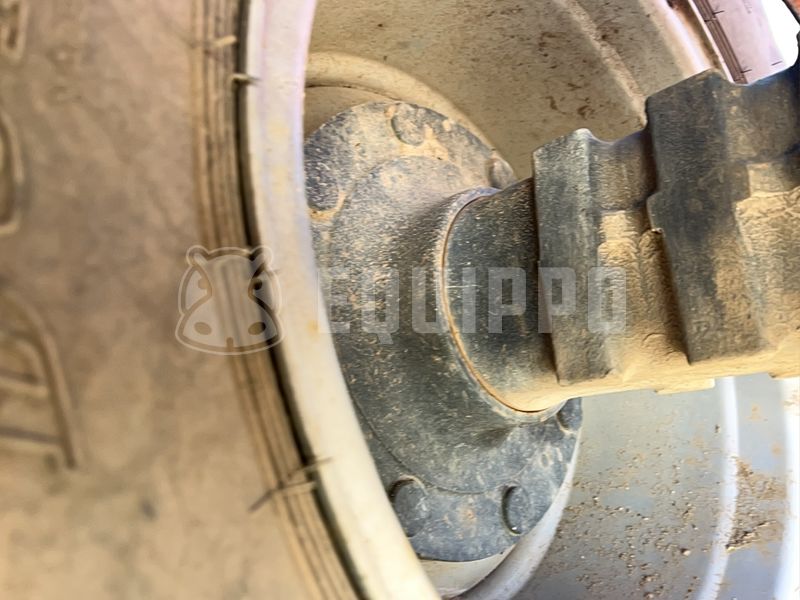2016 كوبوتا R065-48131661