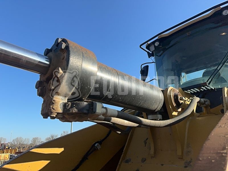 2016 Caterpillar 966M-46872337