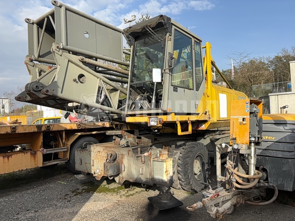Foto van de Sennebogen 625 M voor onderdelen alleen