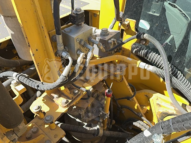 2020 Komatsu HB215LC-3-47359251