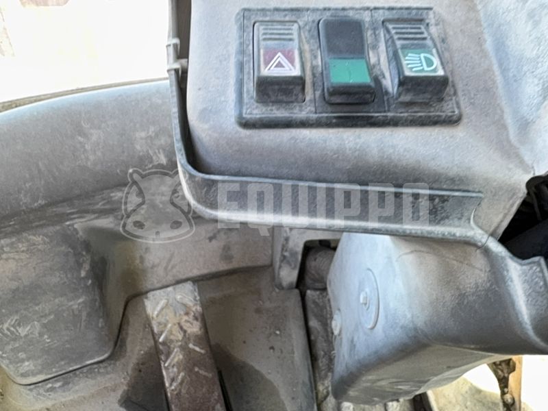 2001 Liebherr L 524-48550324