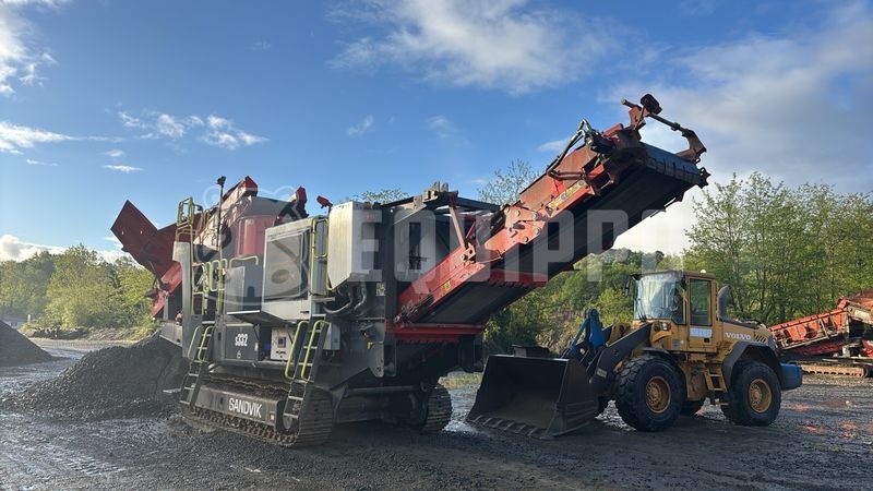 Sandvik QS332 Cono - - Trituradora Usada