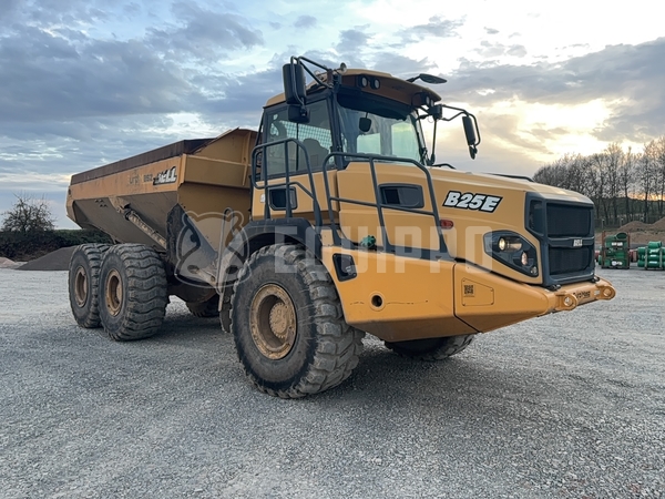 Picture of the Bell B25E 6x6