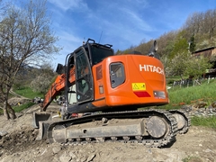 Hitachi zx135Us-6  - - Pelle sur chenilles d’Occasion