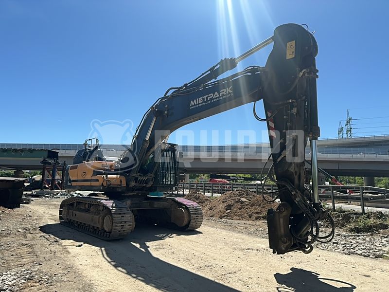 2022 Hyundai HX520AL-47768673