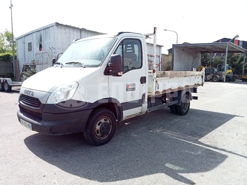 2014 Iveco 35C11-48200286