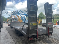 Blomenröhr 674/11900  - Left Back - Used Low Bed Semi-trailer