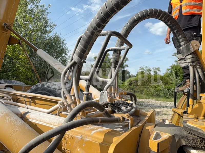 2004 Caterpillar 740-48011803