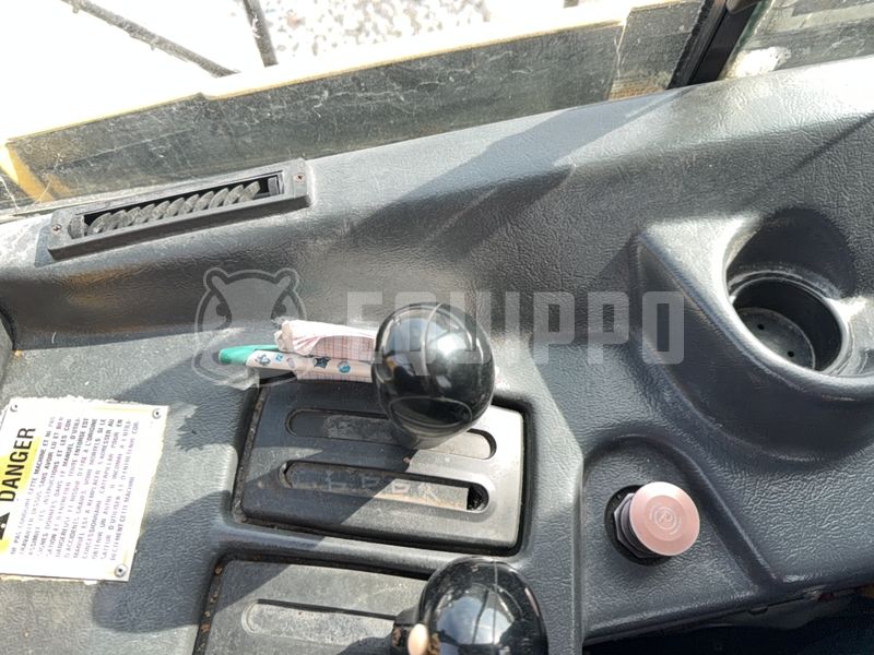 2004 Caterpillar 740-48703079