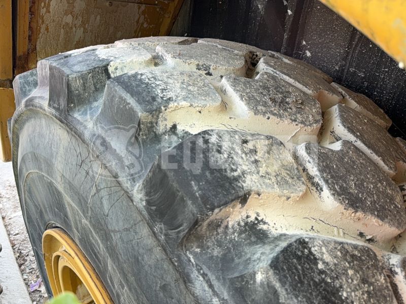 2004 Caterpillar 740-48011834