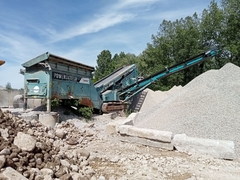 Powerscreen Chieftain 1700 - Left Back - Cribadora Usada