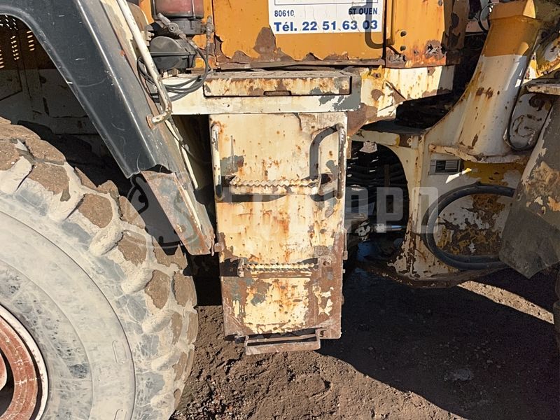 1999 Komatsu WA470-3H-48168072