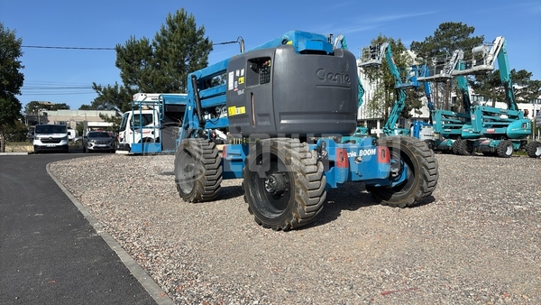 Foto van de Genie Z-45/25 J RT (16m)