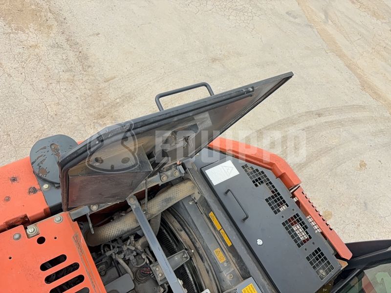 2014 Hitachi ZX135US-5B-48265244
