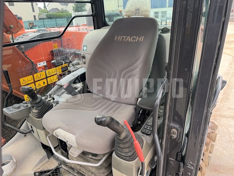 2014 Hitachi ZX135US-5B-48265231