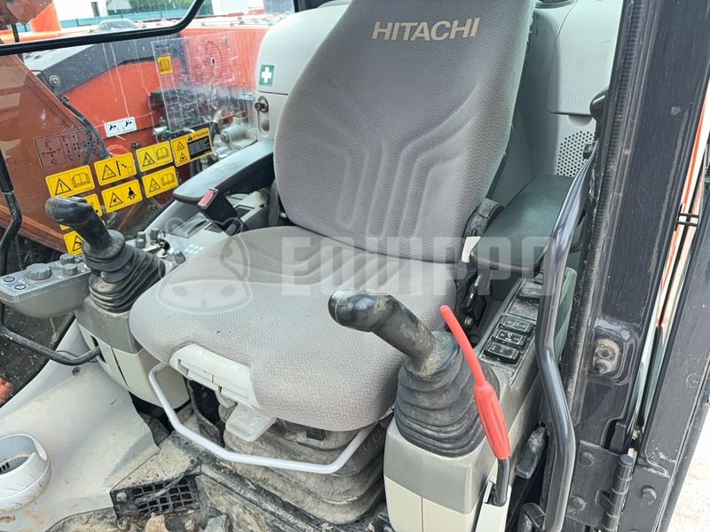 2014 Hitachi ZX135US-5B-48265232