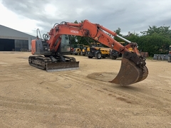 Hitachi ZX135US-5B Used Tracked Excavator for Sale | Equippo