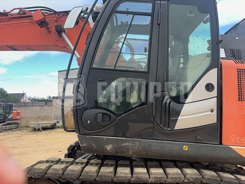 2014 Hitachi ZX135US-5B-48566648