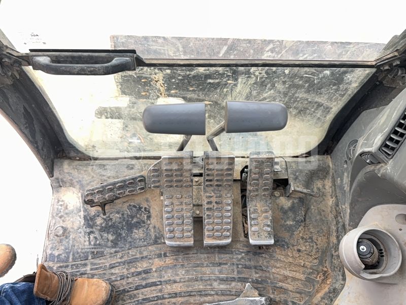 2014 Hitachi ZX135US-5B-48328657