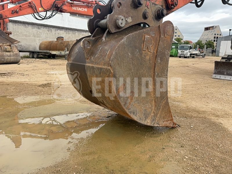 2014 Hitachi ZX135US-5B-48328713
