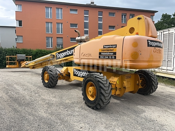 Foto van de Genie S-125 (40m)