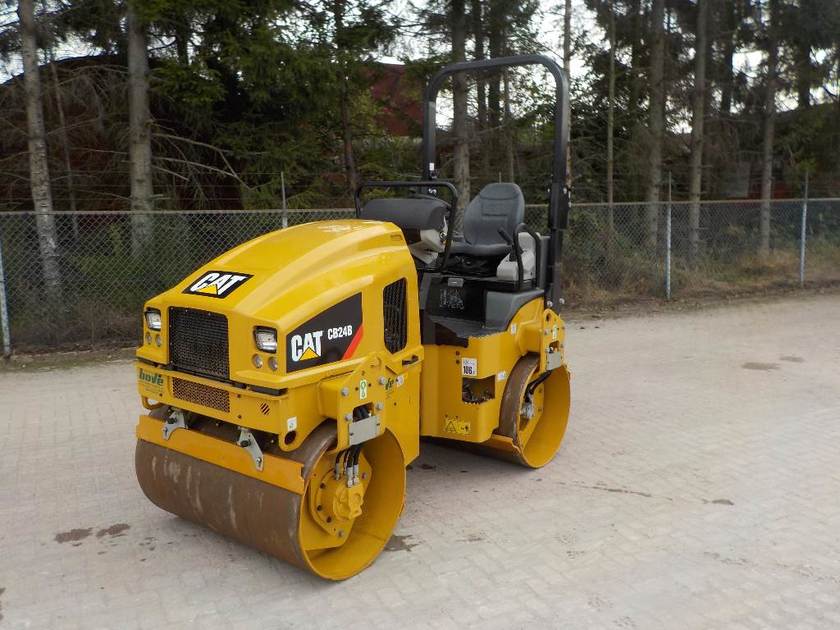 Caterpillar CB24 B Used Roller for sale